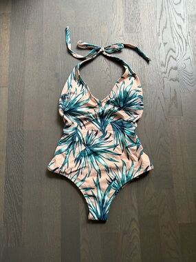 Victorias secret pink one piece swimsuit halter
